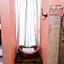 El Encanto Inn & Suites
