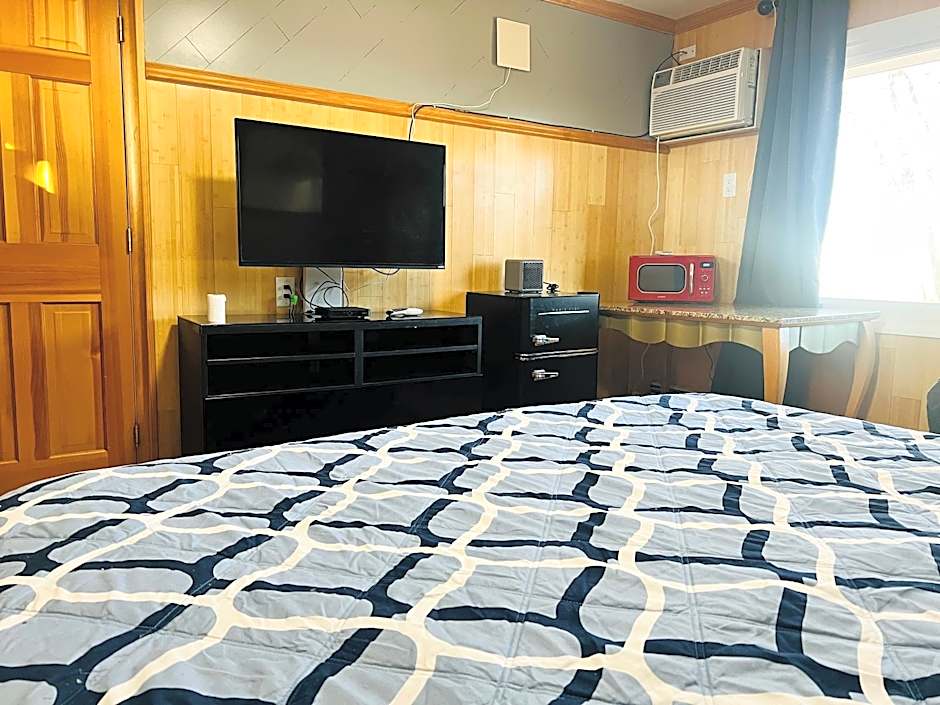 Wisconsin-Aire Motel By OYO Random Lake