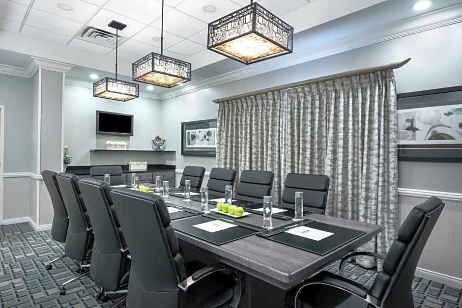 Holiday Inn Fort Lauderdale Airport, an IHG Hotel