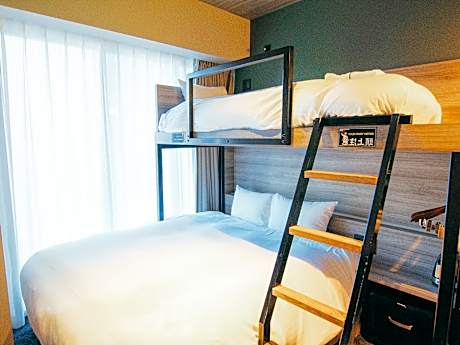 Universal Room - Non-Smoking