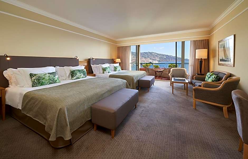 The Cliff Bay - PortoBay