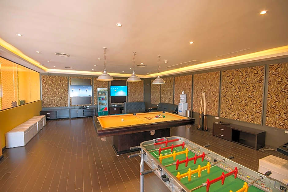 Grand Crucero Hotel