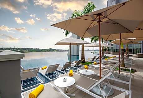 Noom hotel Abidjan Plateau
