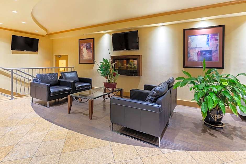 Ramada by Wyndham Coquitlam
