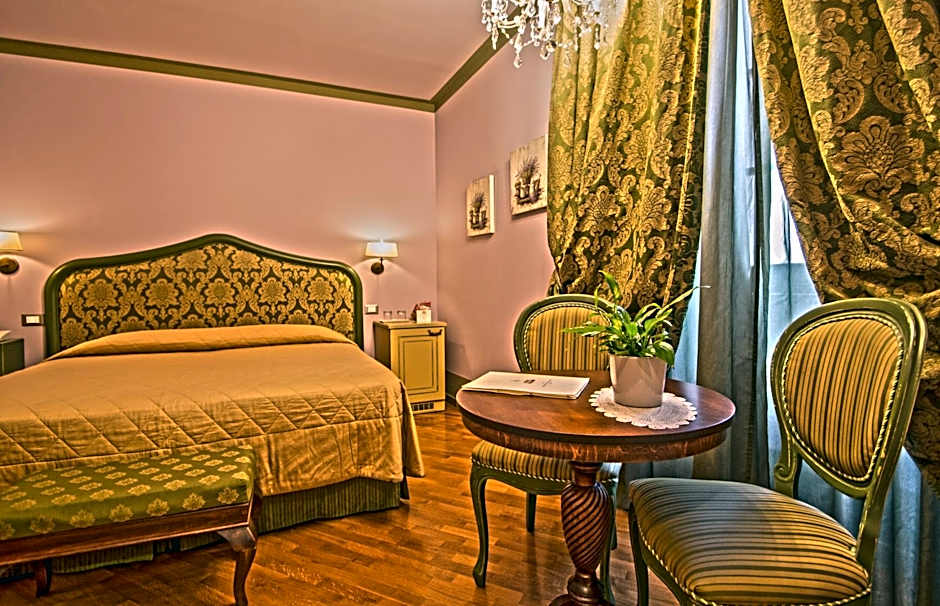 San Luca Palace