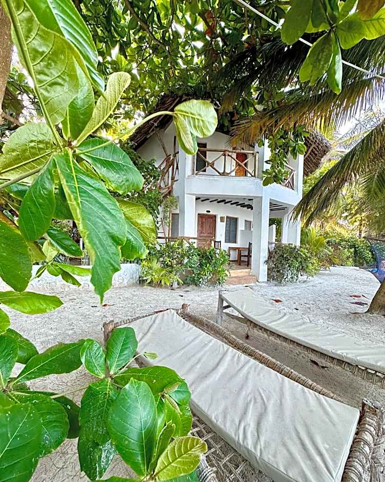 HEBE Bungalows Lodge