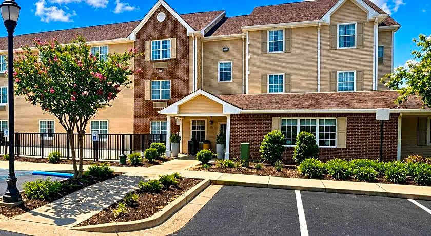 MainStay Suites
