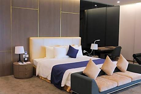 Royal Suite