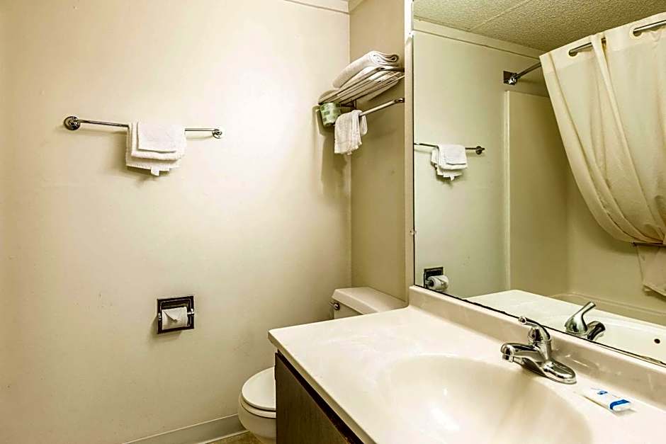 Value Inn Kenosha I-94 - Exit 344