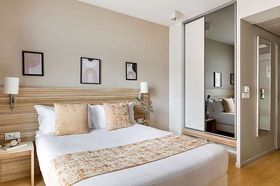 Q7 Lodge Lyon 7