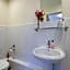 Mica Point City Centre Apartment