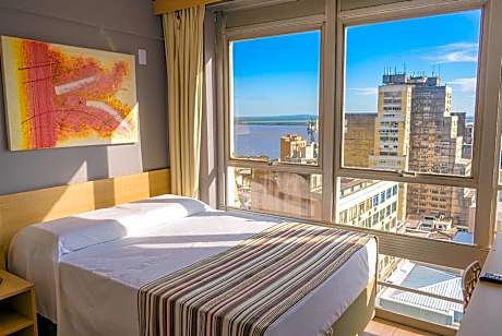 Hotel Dan Inn Express Porto Alegre - Próximo ao Complexo Santa Casa e Araújo Viana