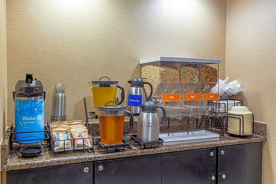 Comfort Inn University