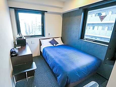 Double Room with Small Double Bed - Smoking