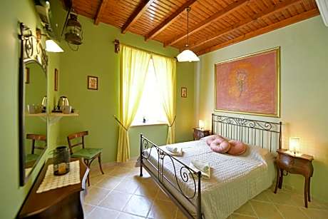 Double Room with Garden View