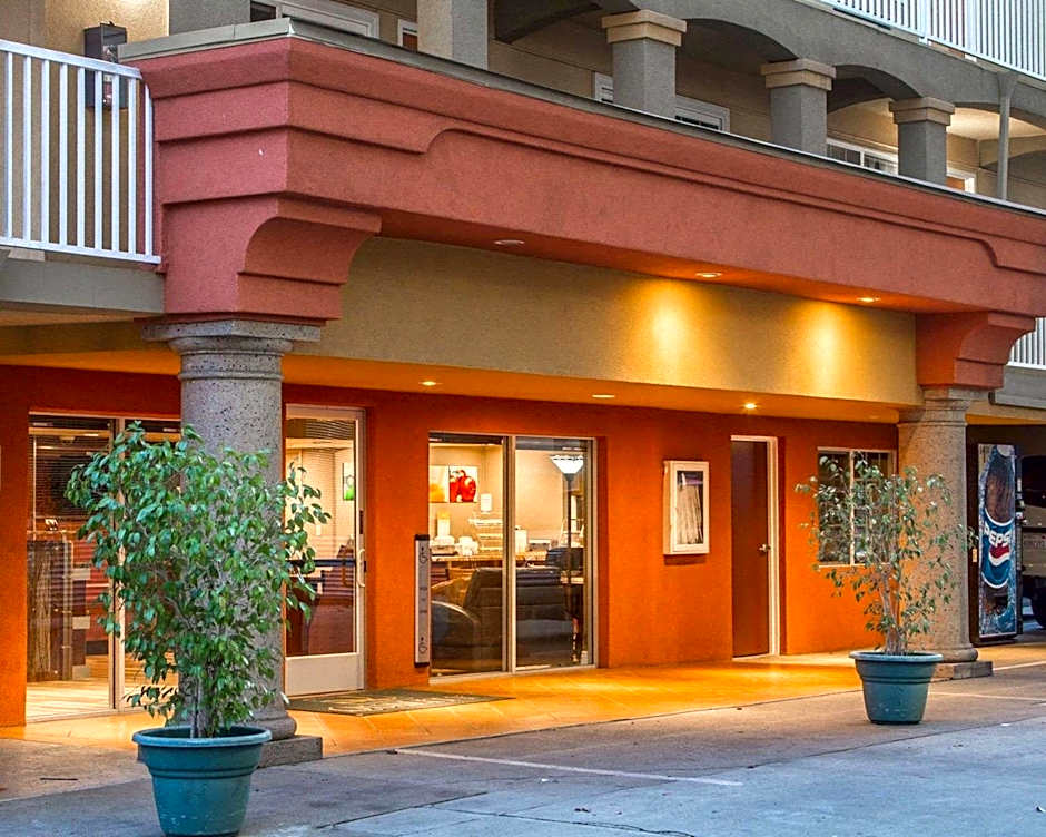Quality Inn Sacramento Convention Center