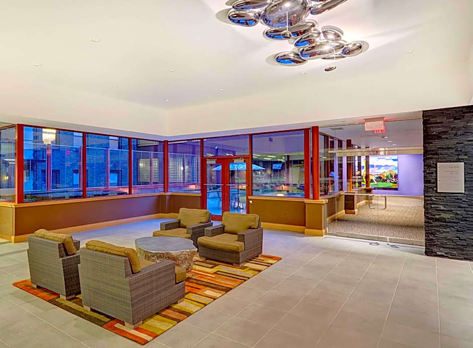 DoubleTree by Hilton - Philadelphia Center City