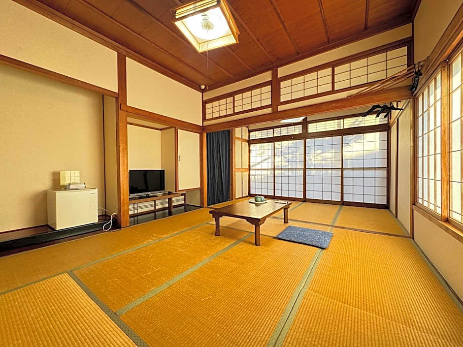 Shiroyamasou