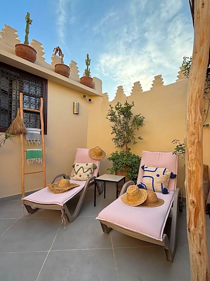 Magnifique Riad Julilu Privatise au coeur de la Medina 11P