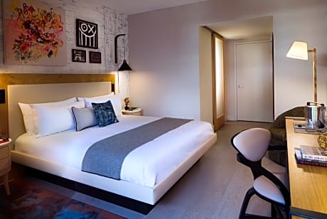 King Room with City View