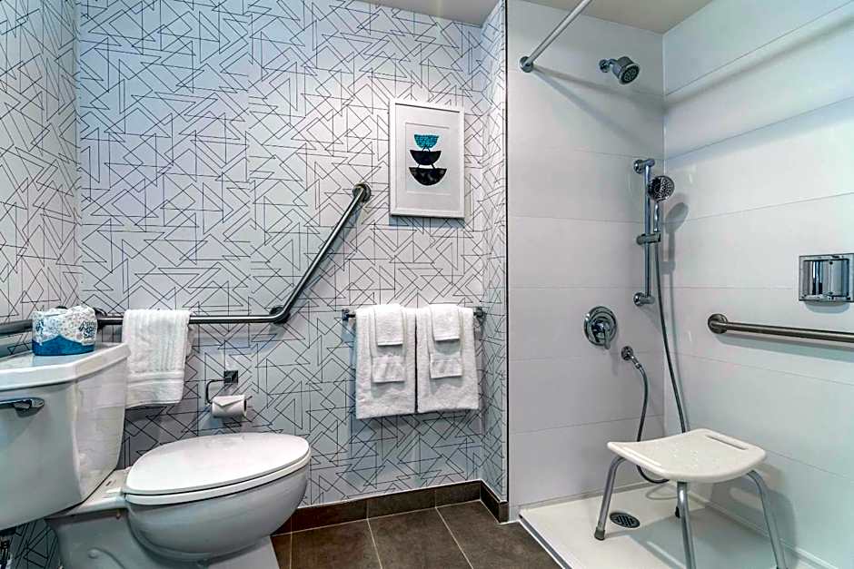 Clarion Hotel & Conference Centre