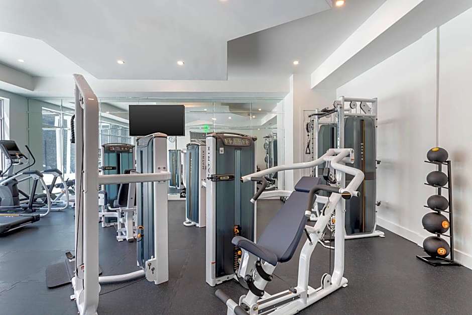 Cambria Hotel Waco University Riverfront