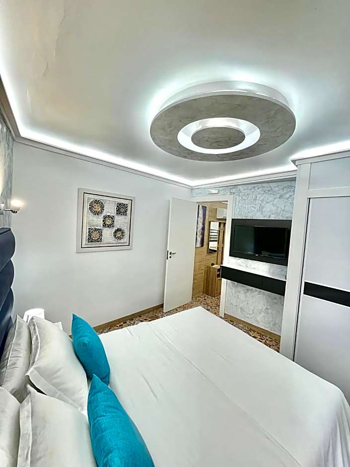 Galeon Boutique Hotel