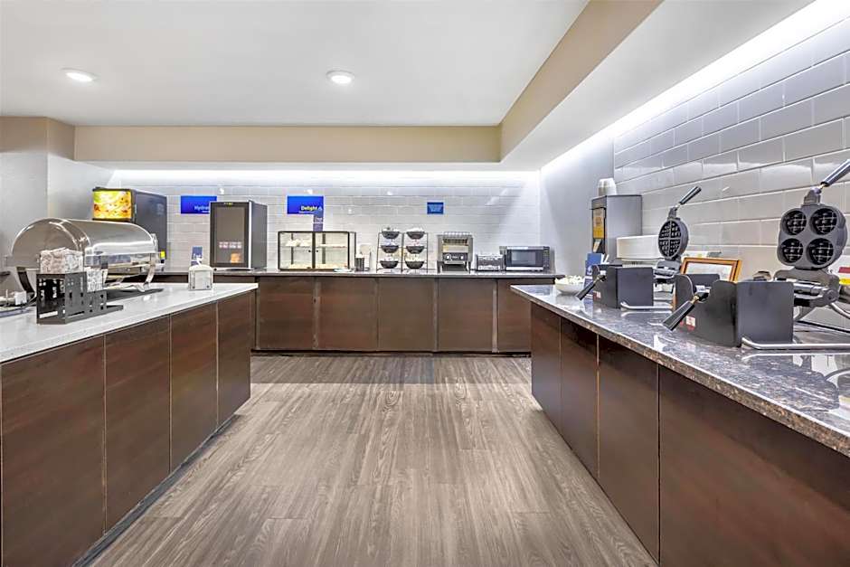 Best Western Cooperstown Inn & Suites