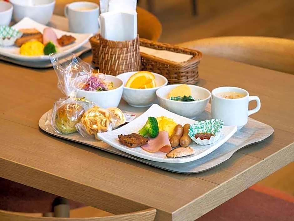 Karaksa Hotel Grande Shin-Osaka Tower