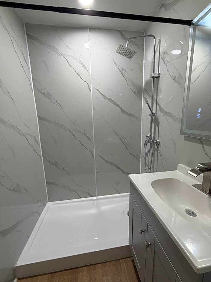 AC Suites