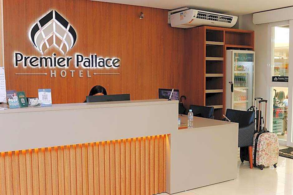 Premier Pallace Hotel
