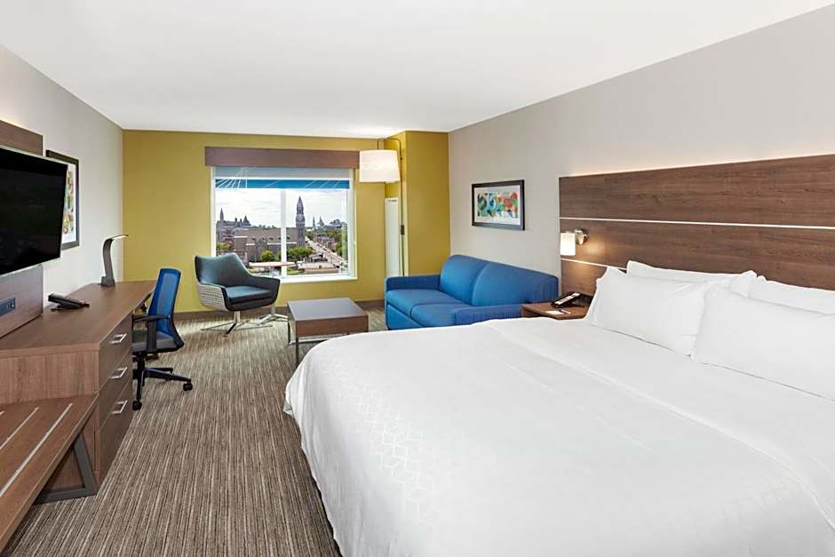 Holiday Inn Express & Suites Downtown Ottawa East by IHG