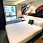 ibis styles Montevideo Biarritz
