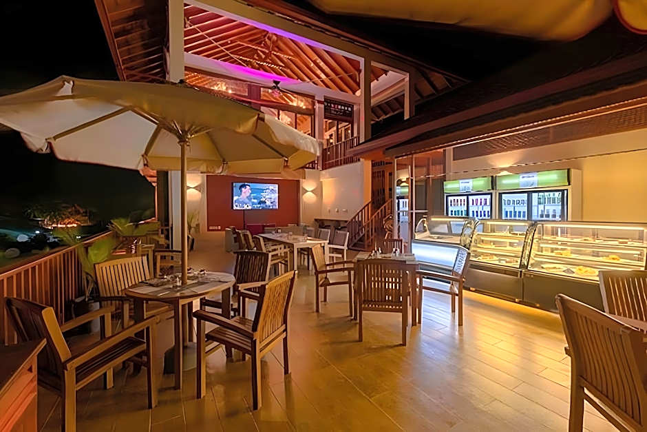 Araamu Hotels Maldives at Dhiffushi