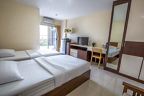 Standard Twin bed Bed with Balcony
