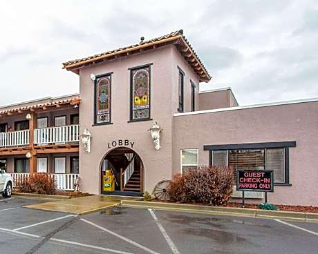 Rodeway Inn Baker City