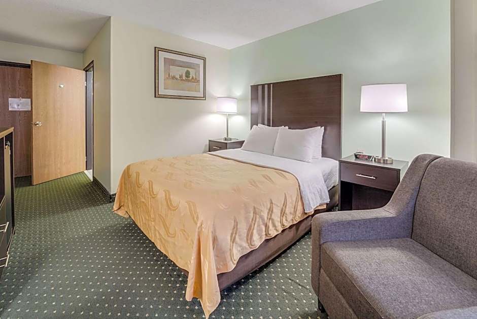 Quality Inn & Suites South