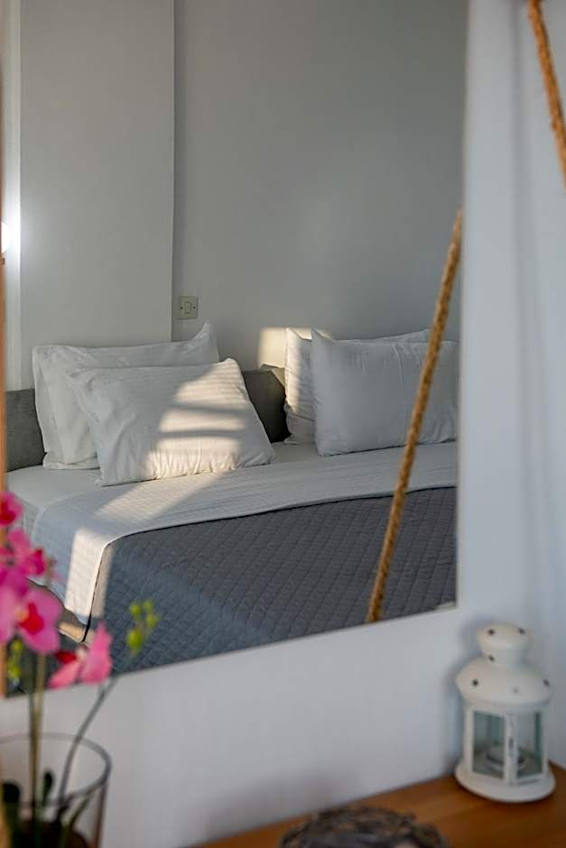 Blu Rooms Santorini
