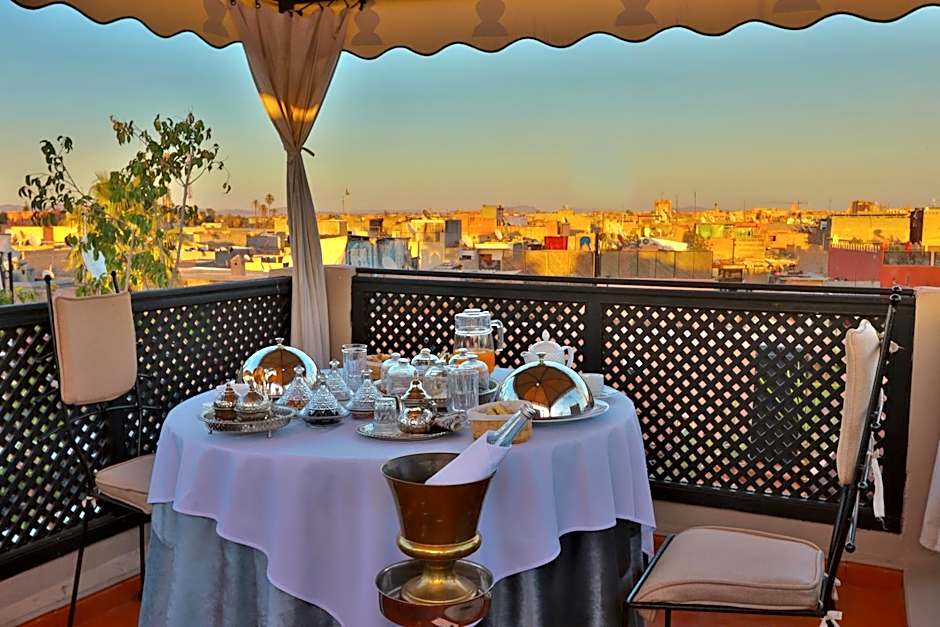 Riad ABBASSIA Marrakech - Authentic Medina Experience