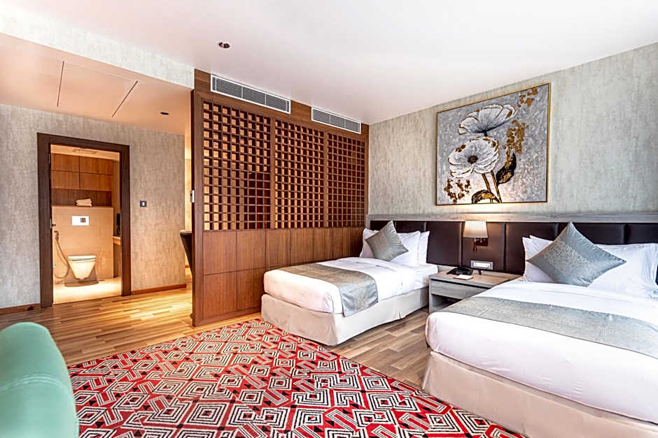 Photo 1 of 16 of Junior Suite