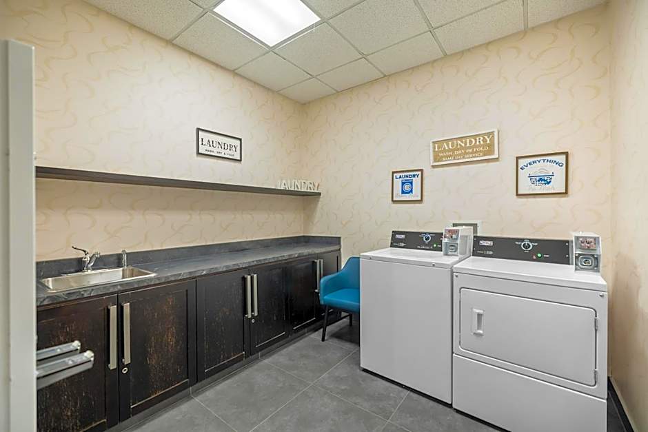 Hampton Inn By Hilton Winnipeg Airport