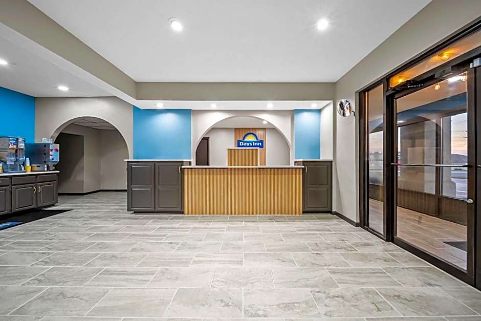 Days Inn by Wyndham Troy