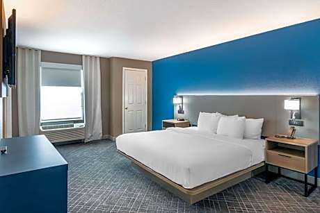 King Suite with Spa Bath