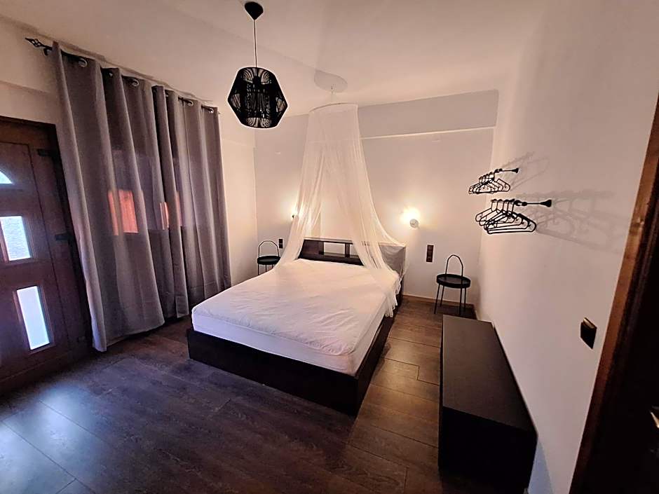 Rousis's Manor House