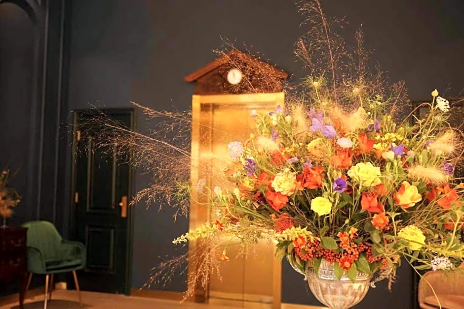 Moon and Chalice Boutique Hotel