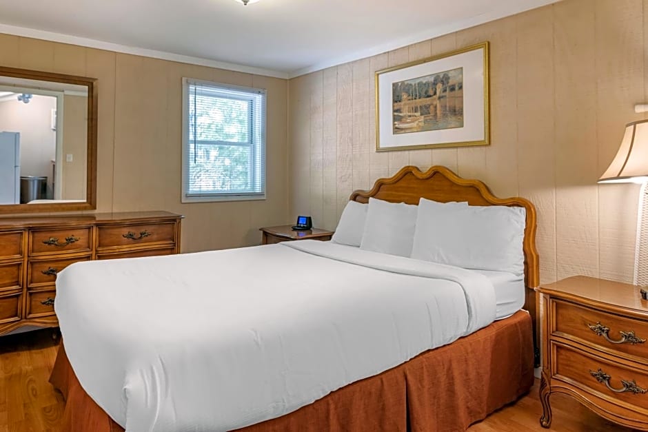 Anchor Inn and Cottages Wells-Ogunquit