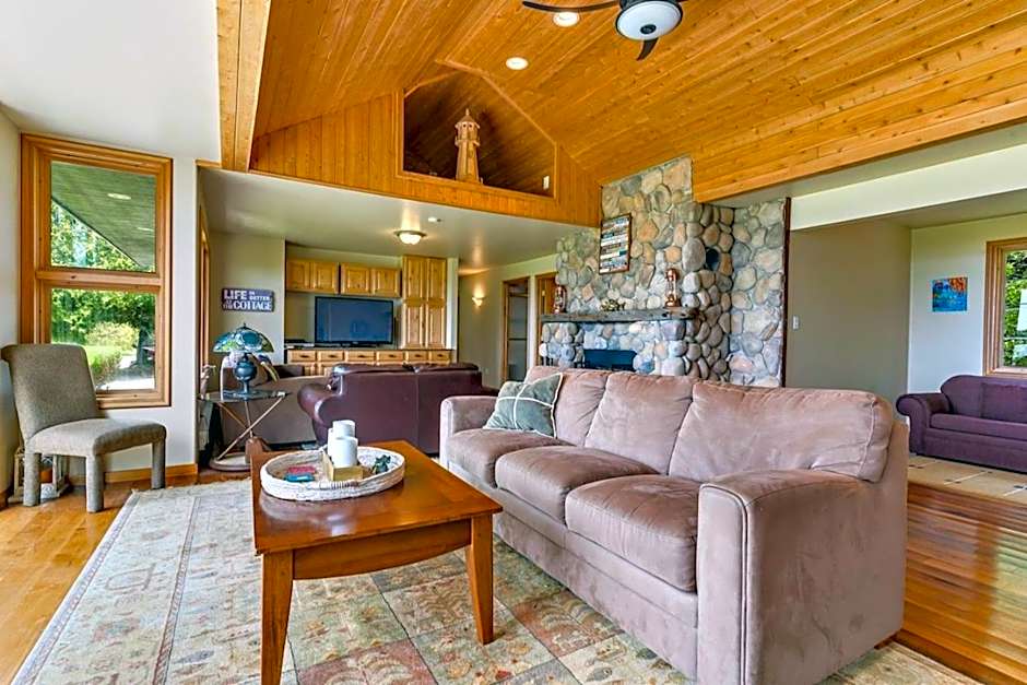Georgian Legendary Tobermory Retreat With Hot Tub