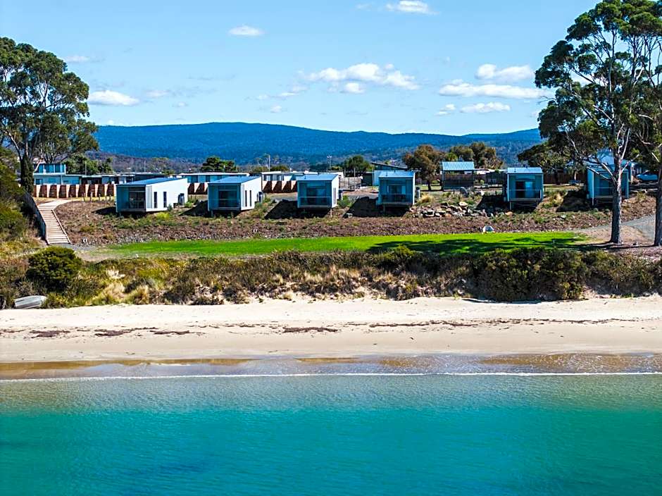 Swansea Beach Chalets