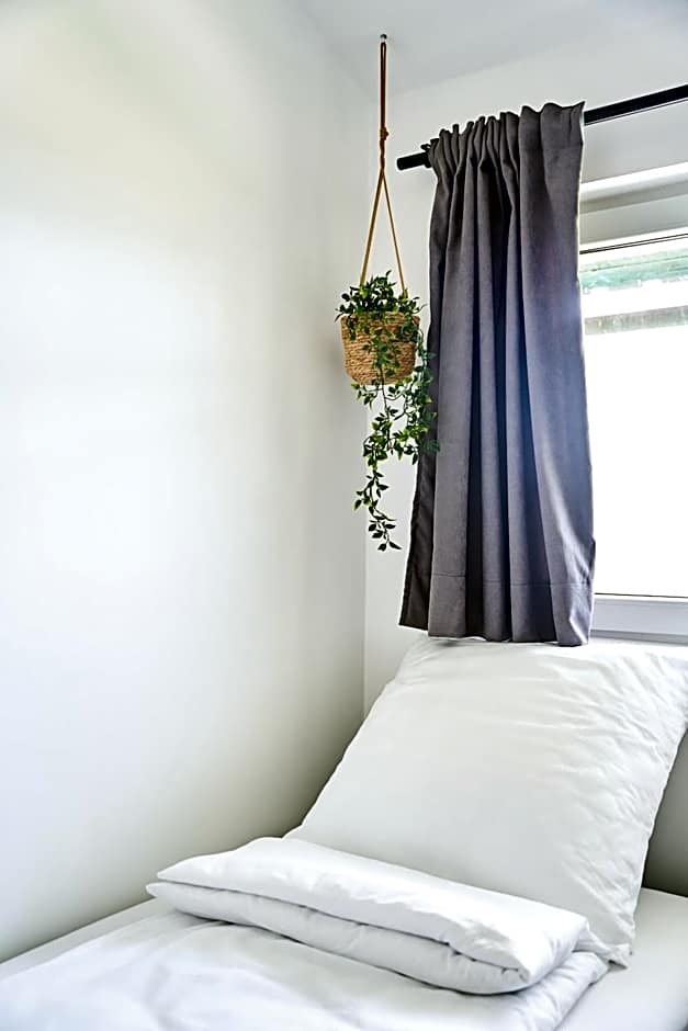 Hostel L44