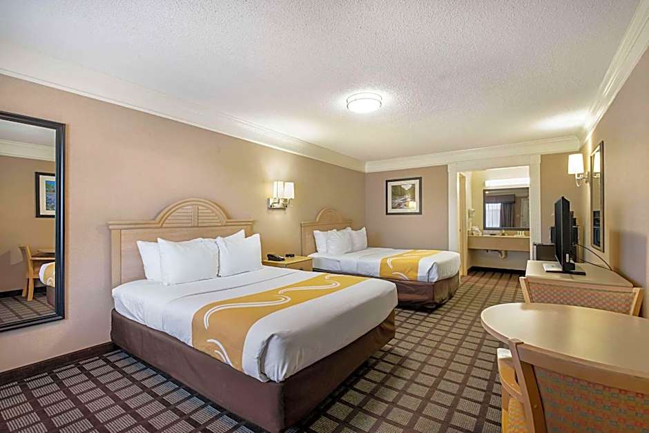 Quality Inn Near Lake Marble Falls